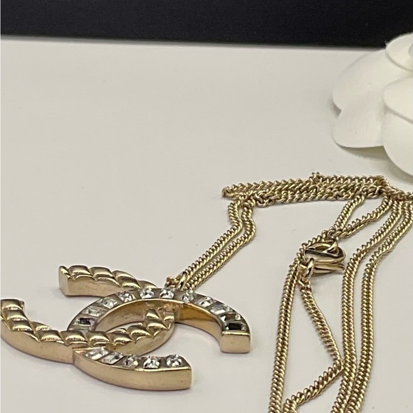 Chanel Champagne Gold and Rhinestone Pendant Necklace - Picture 10 of 11